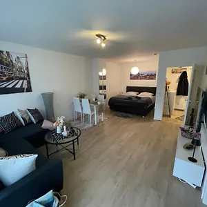 Gemuetliche, Moderne Fuer 2-4 Personen Apartment Hamburg